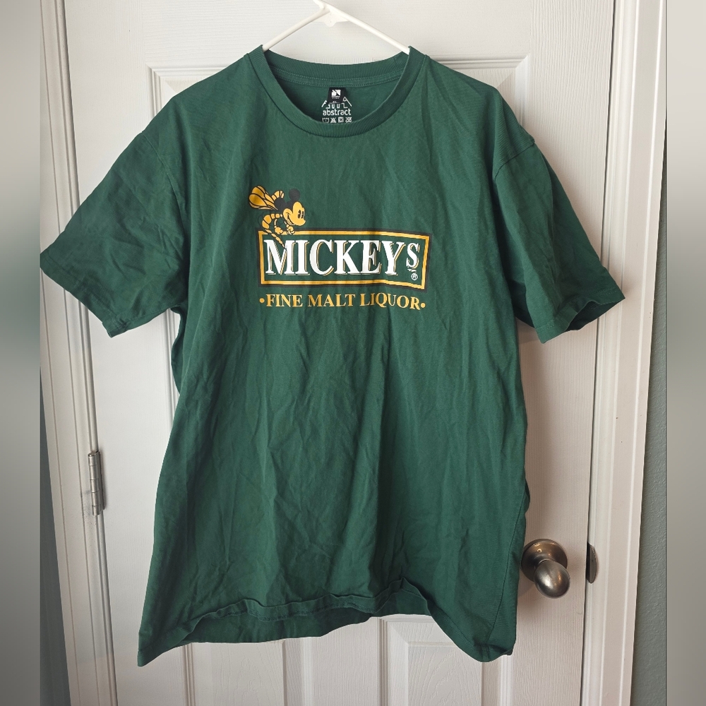 Mickey's Fine Malt Liquor Short Sleeve Crew Neck T-shirt SZ L Mickey Mouse